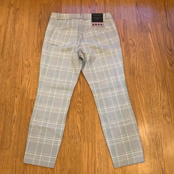 Pants - Picture 2 of 6